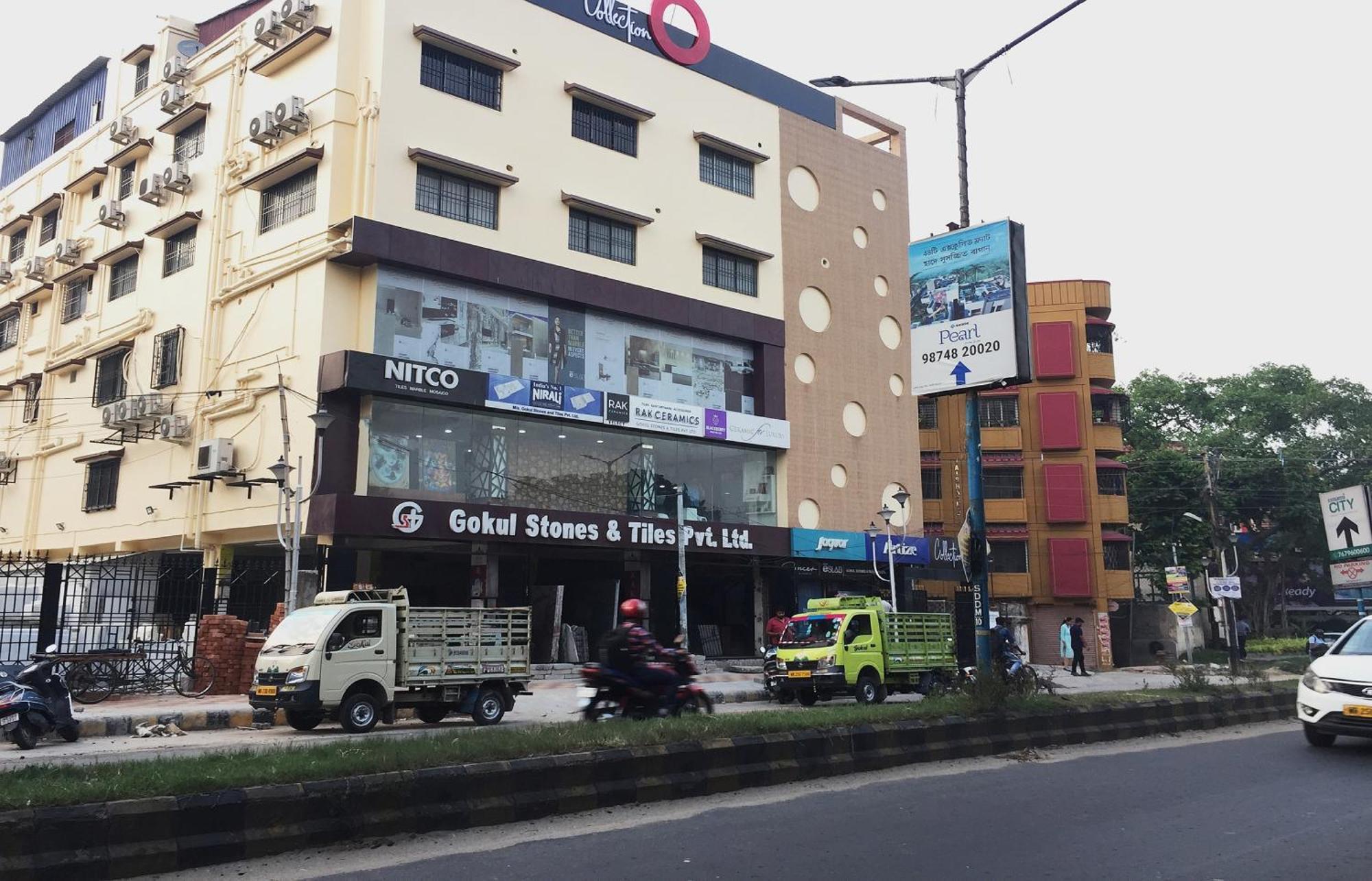 Super Collection O Gokul Residency Near Emami City Dumdum Opposite Raja Palace Hotel Dum Dum Exterior foto