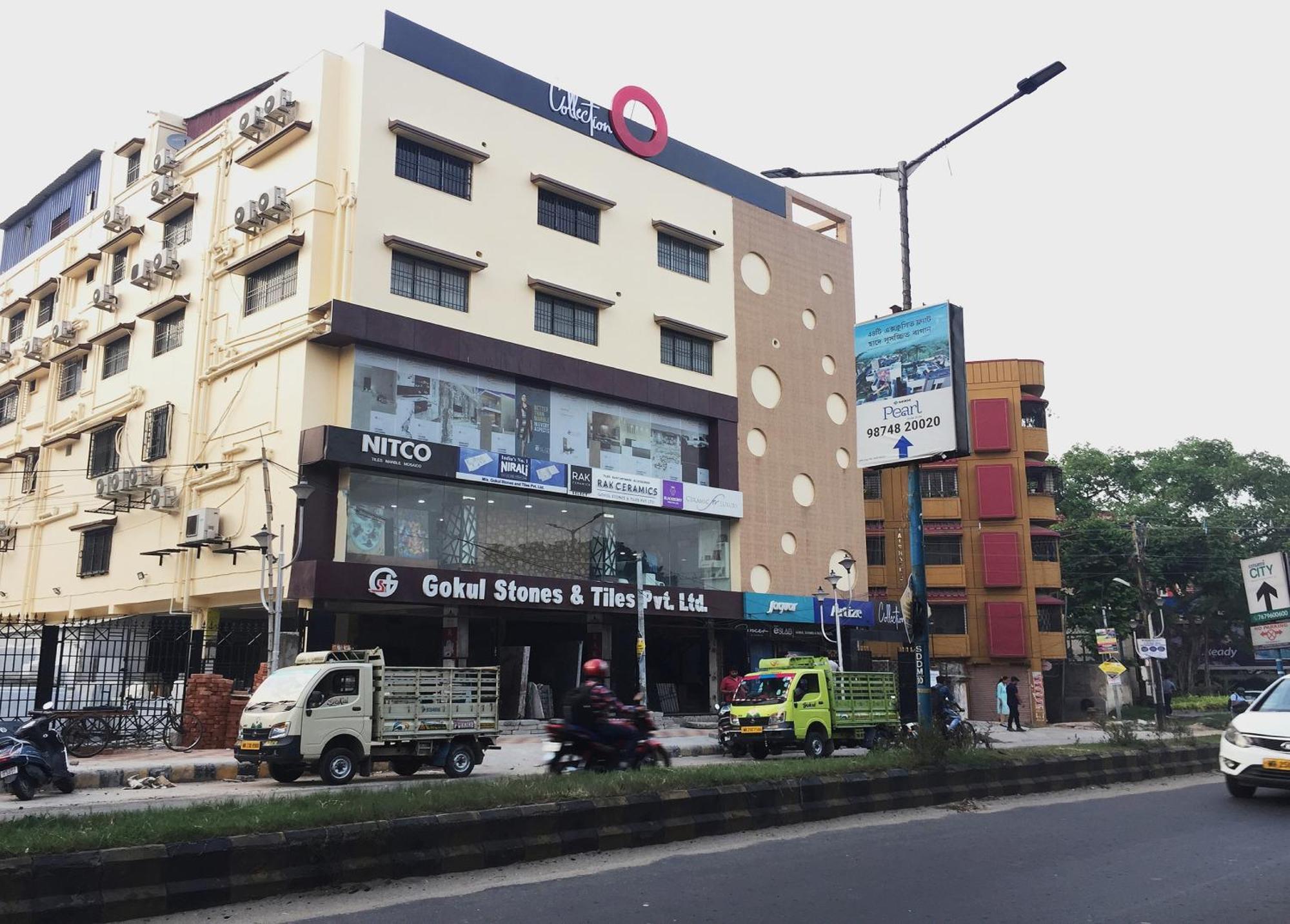Super Collection O Gokul Residency Near Emami City Dumdum Opposite Raja Palace Hotel Dum Dum Exterior foto